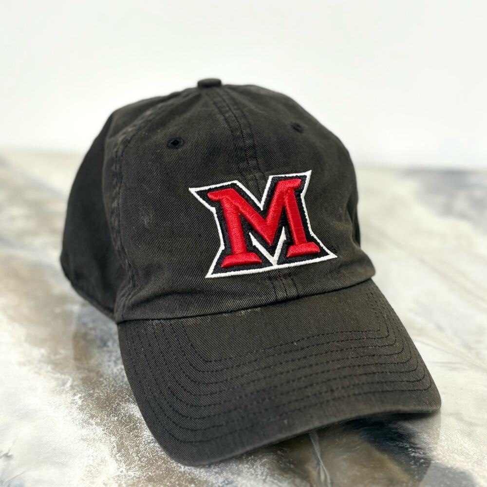 Miami RedHawks Vintage Fitted Hat Mens M Black NCAA College Baseball Cap